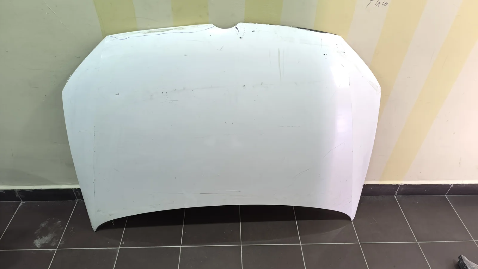 Капот VW Polo 5 до рестайлинга