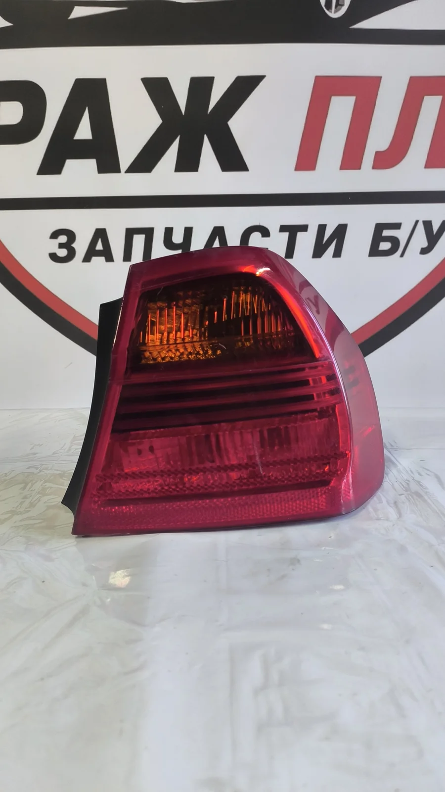 Фонарь задний правый BMW 3 E90