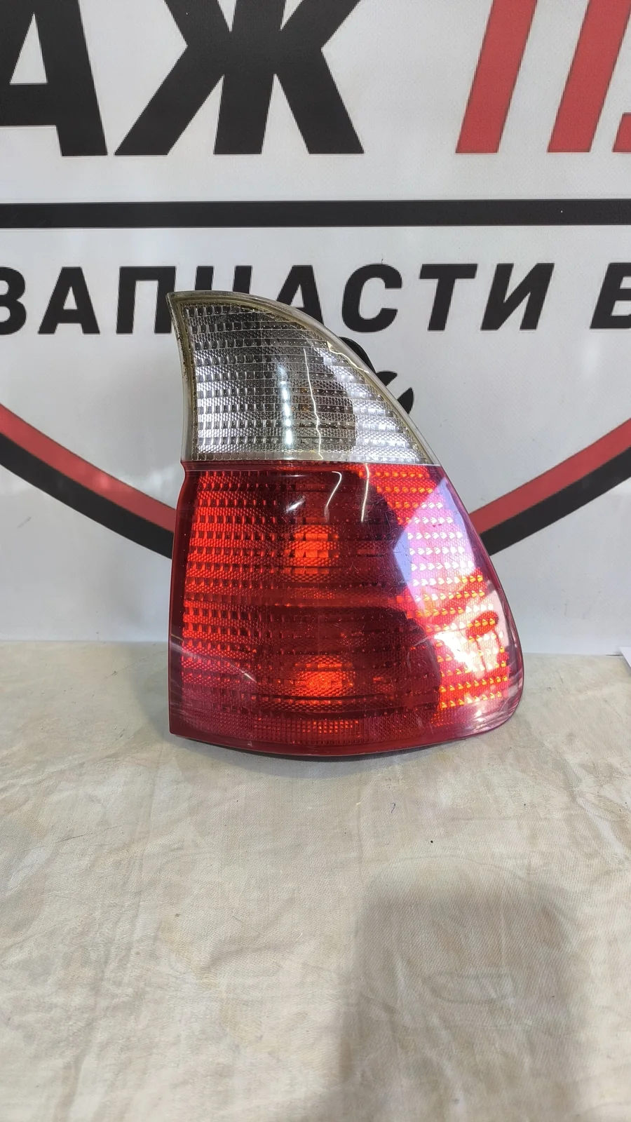 Фонарь задний правый BMW X5 E53