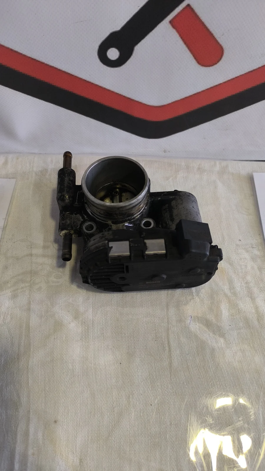 Дроссельная заслонка Opel Corsa Z14XEP