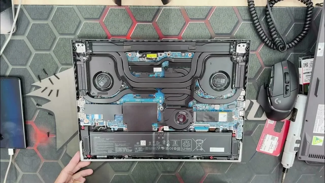 Ремонт цепи дежурного питания материнской платы ноутбука ASUS ROG Strix