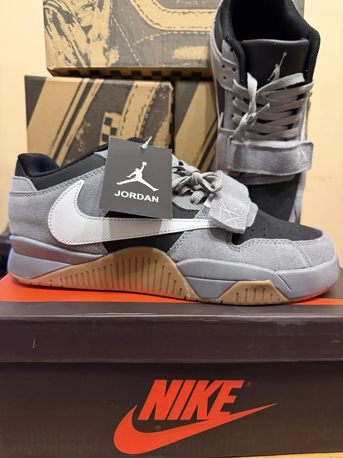 Кроссовки Nike