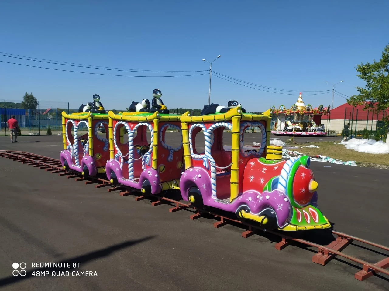 Аттракционы в парке города Тулы