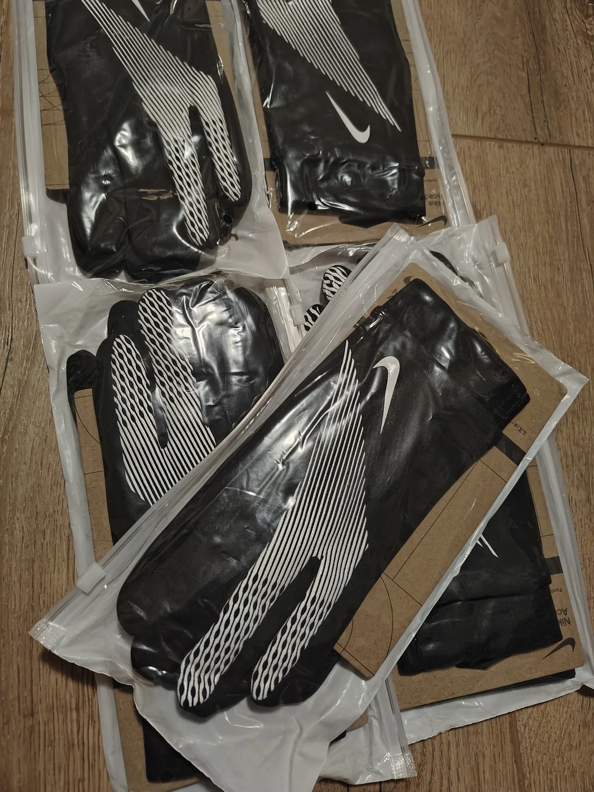 Перчатки Nike мужские чёрные